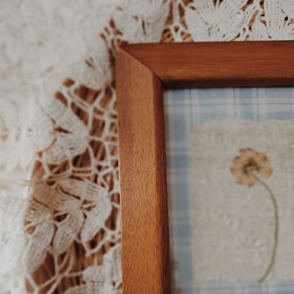 Handmade Cottage Inspried Flower Pressed Art With Blue Gingham & Wooden Frame - Picture 2 of 3